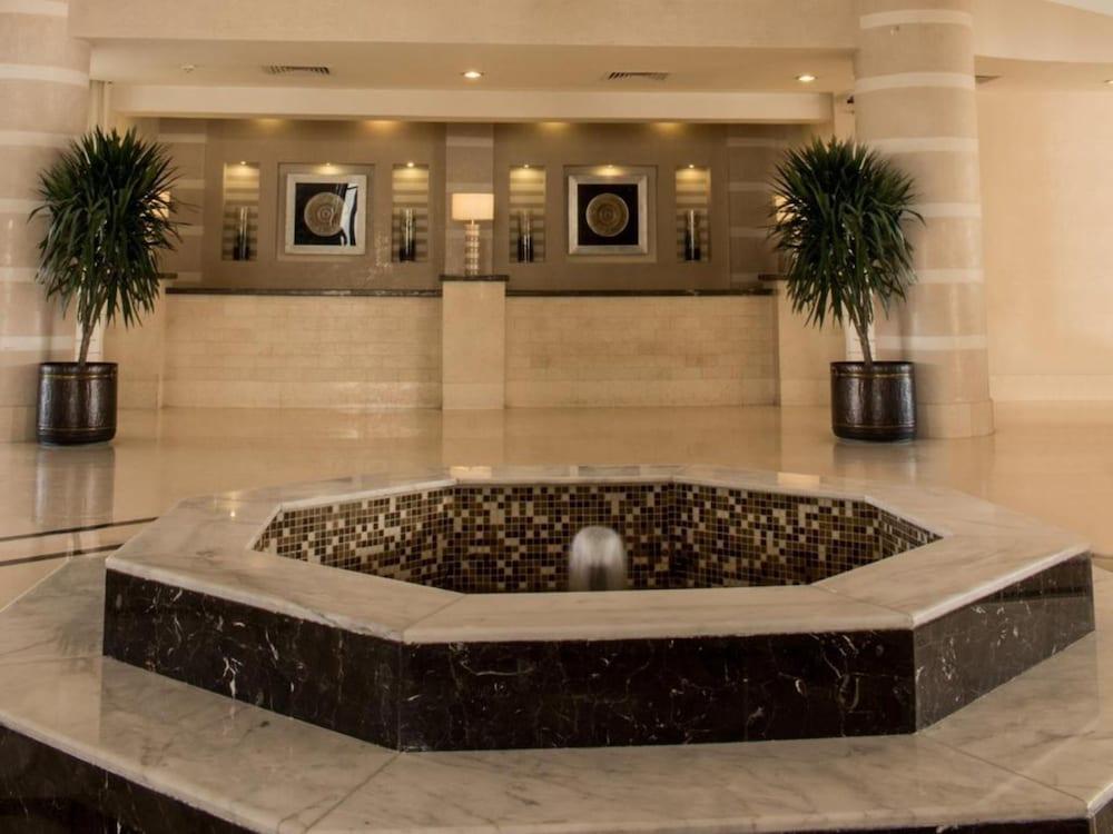 منتجع Jaz Neo Sharks Bay 4*